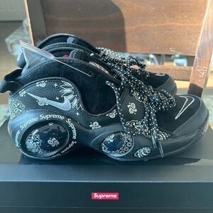 Supreme x Nike Zoom Air Flight 95 BLACK SIZE 8 Men’s 9.5 Women’s In Hand & Ready